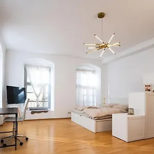 Apartment Barockes Wohnen Am Marktplatz-stadtmitte, Würzburg